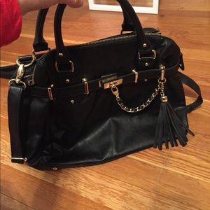 Black Steve Madden purse
