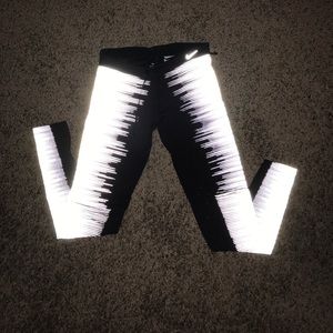 Nike dry-fit reflective leggings size xs.