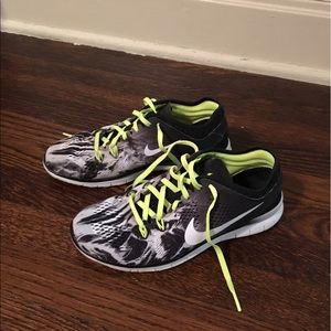 Nike Women's Free 5.0 TR FIT PRT 5 Training Shoes
