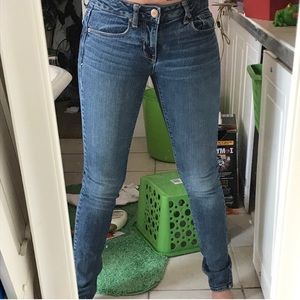 American eagle blue skinny jeans