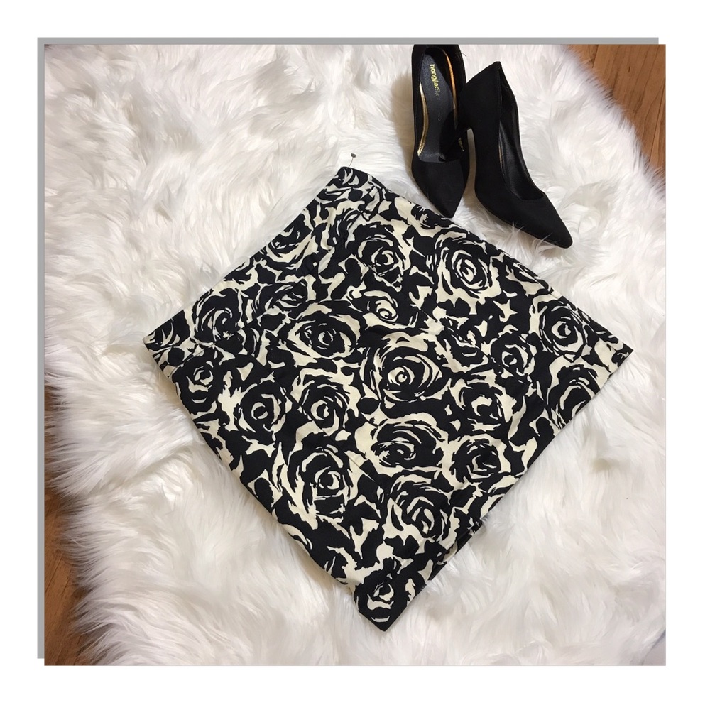 Medium Skirt