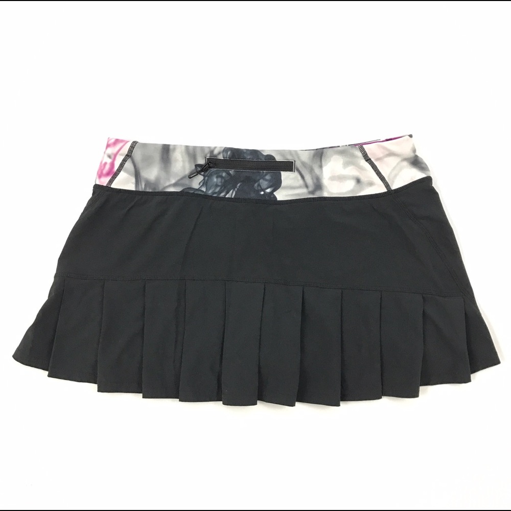 Lululemon 8 speed skirt unicorn tears print pleats