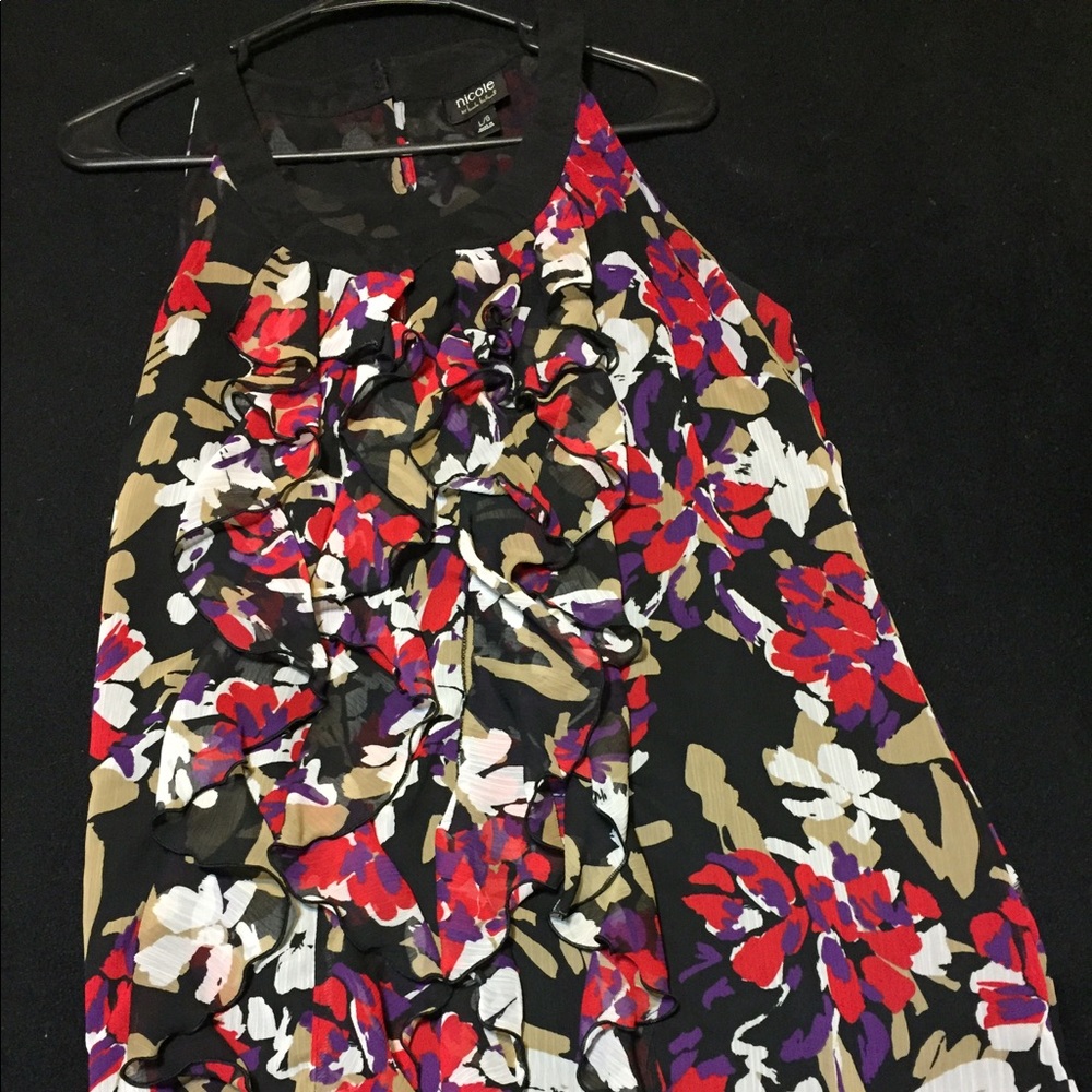 Nicole blouse size L