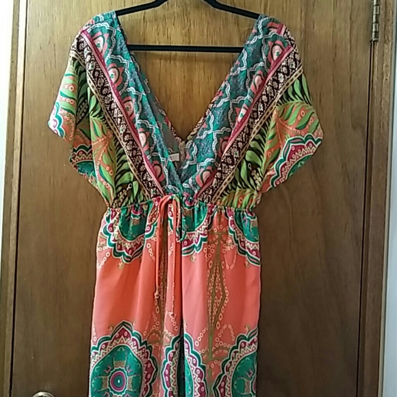Fun & Flirty Patterned Dress - Picture 1 of 5