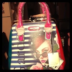 Nicole Lee hand bag