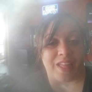 Meet your Posher, Robyn