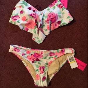 Betsey Johnson (m) floral swimsuit