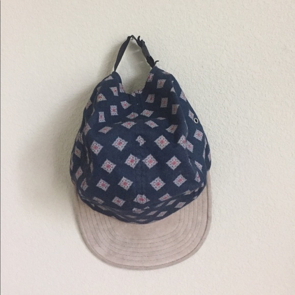 Supreme Accessories - SnapBack