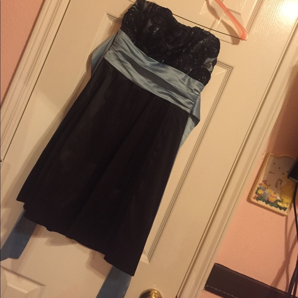 Short black and light blue dress