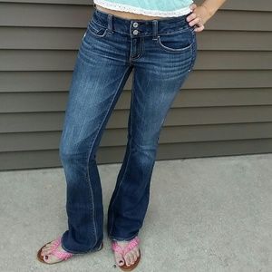 American Eagle Artist distressed Jeans Size 2R