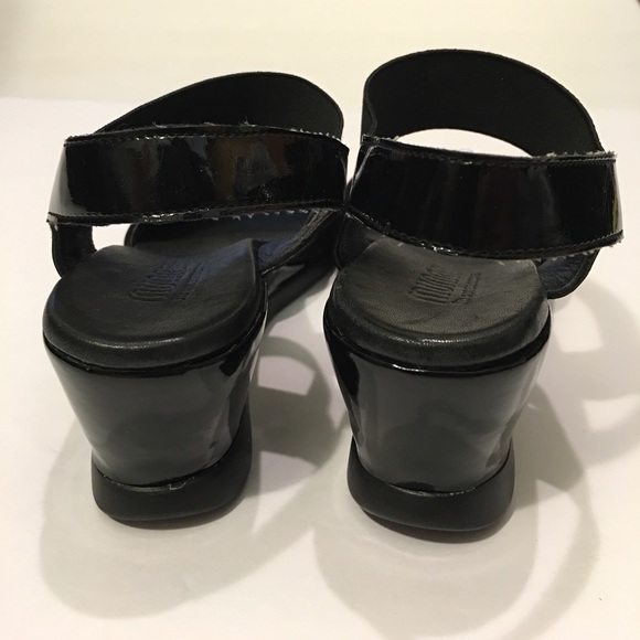 Munro Walking Wedge Shoes Munro Walking Wedge Shoes