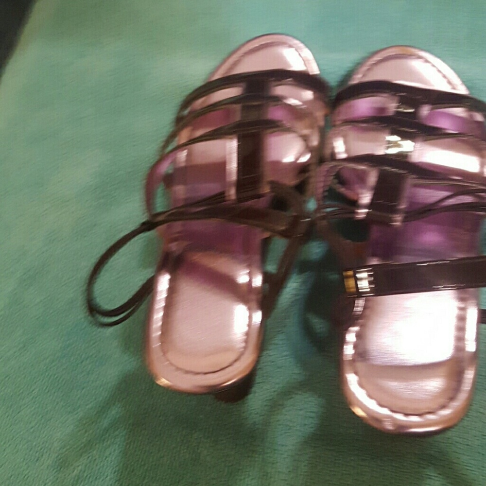 Avon sandals
