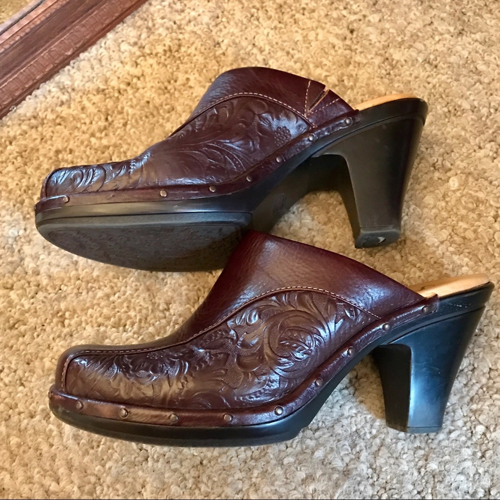 Sofft comfy clogs