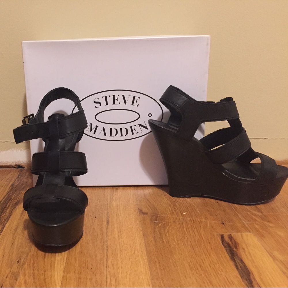 Steve Madden Sandals!