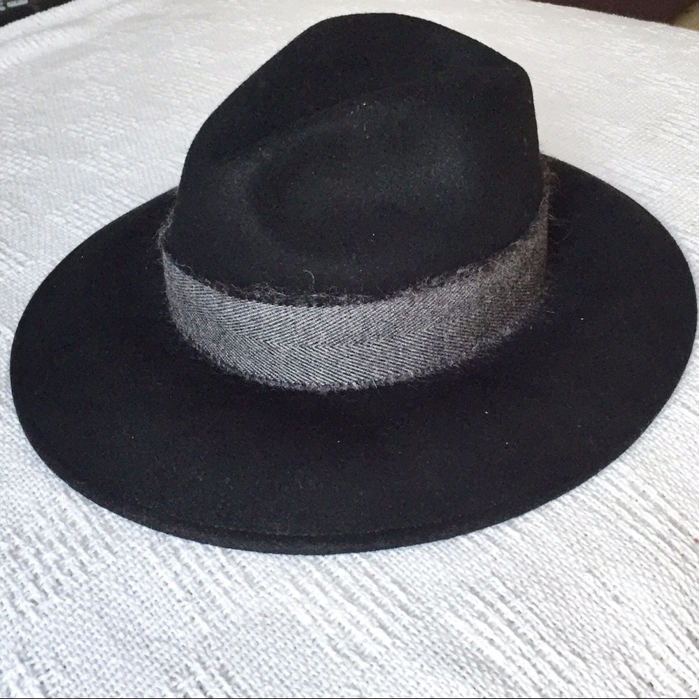 Emporia Armani Black hat with grey detail -Unisex