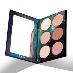 Disney's Pirates Of The Caribbean Cheek Palette