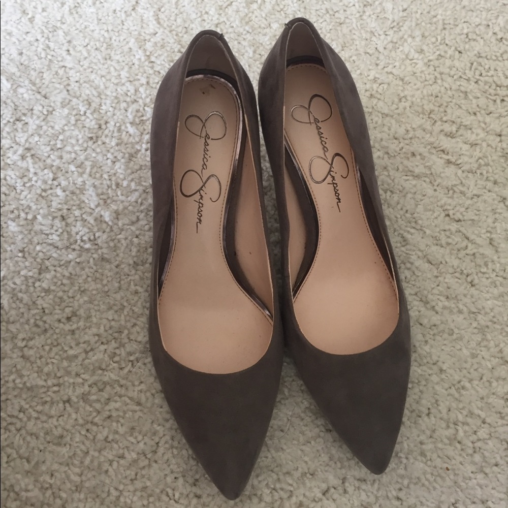 Heels size 7 lightly worn