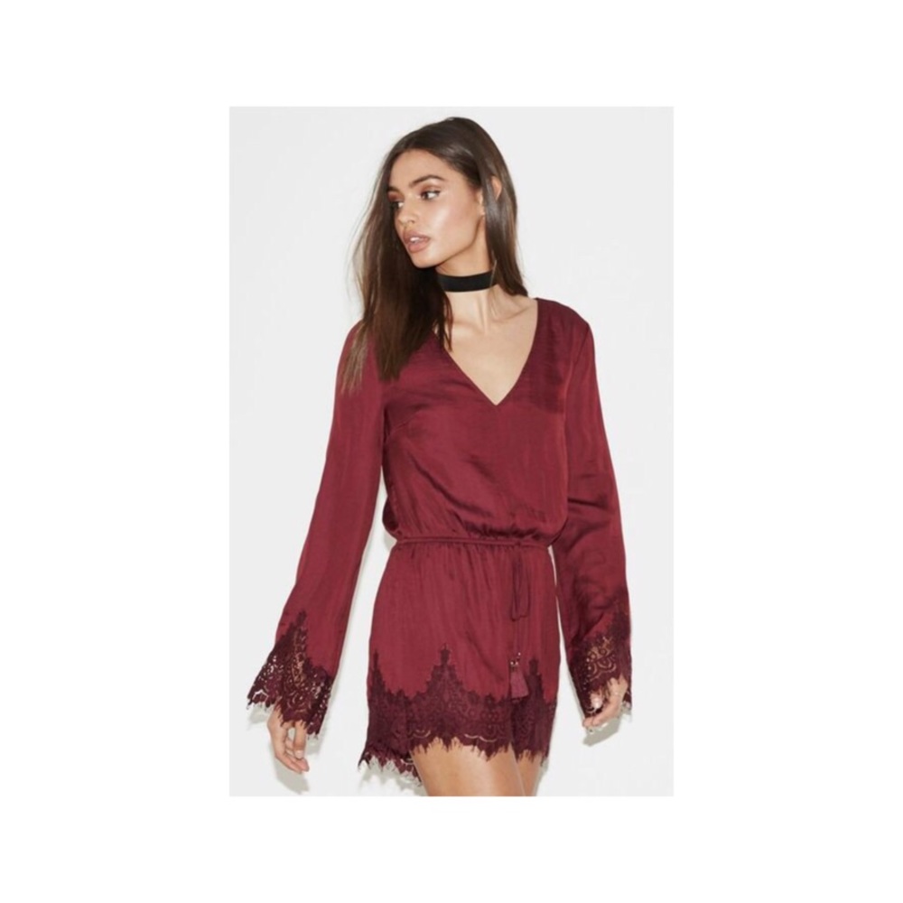 KENDALL & KYLIE JENNER COLLECTION
