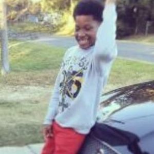 Meet your Posher, Latoya