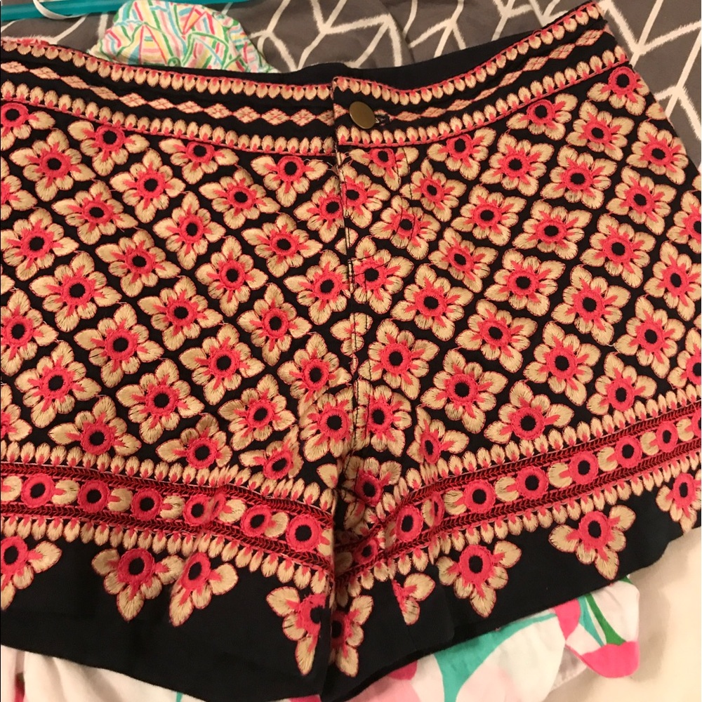 Embroidered shorts