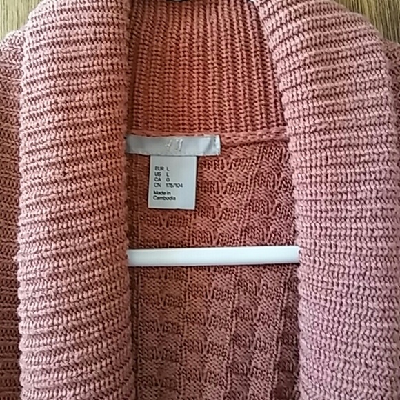 H&M Belted Cardigan Sweater - Picture 2 of 4