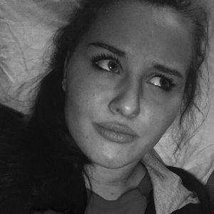 Meet your Posher, Cami