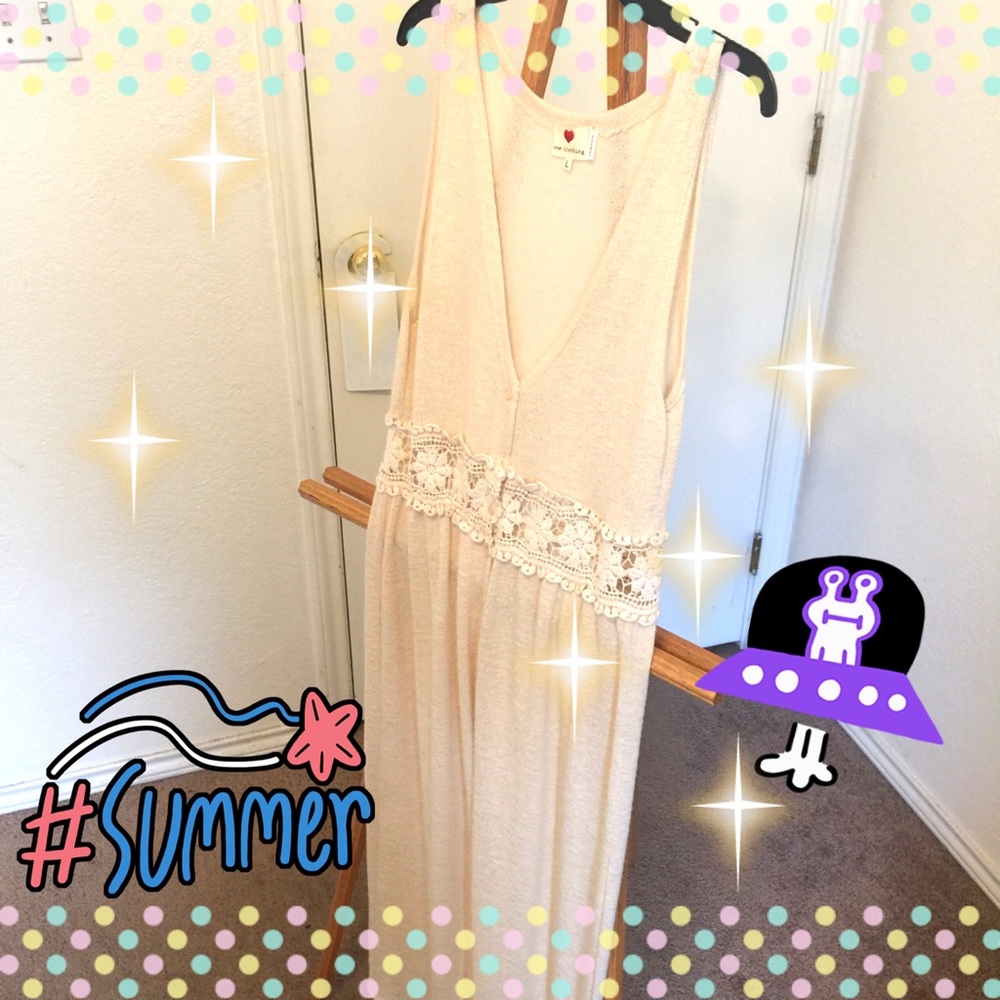 Light floral sleeveless sweater