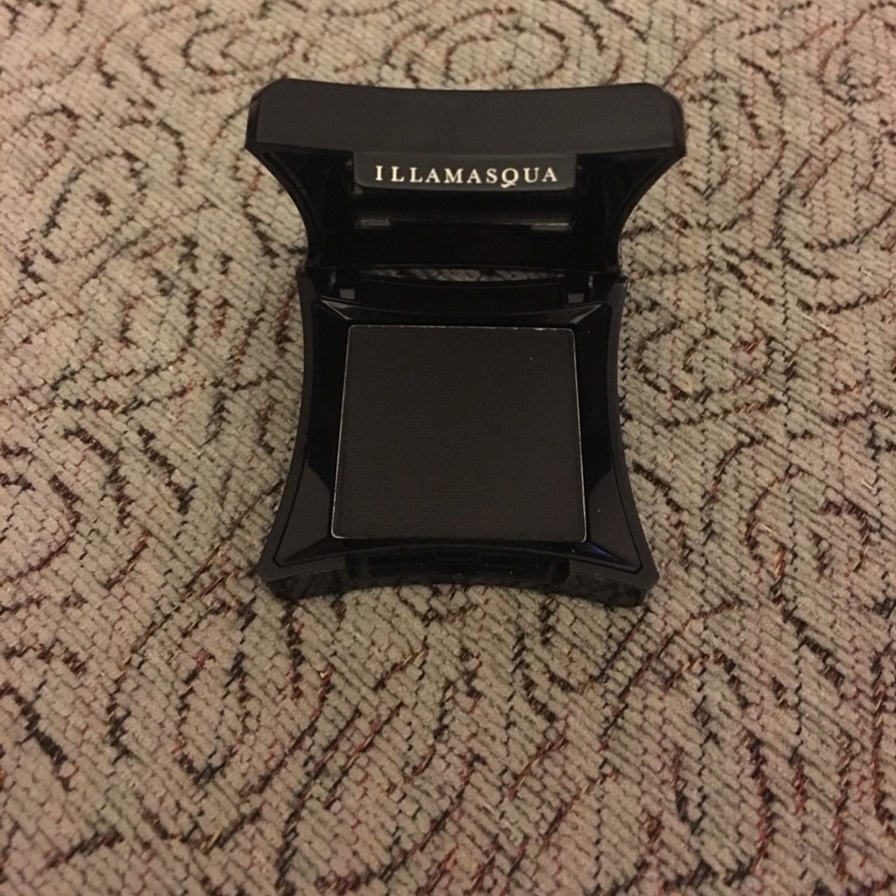 ❌SOLD❌ Illamasqua® Eyeliner Cake