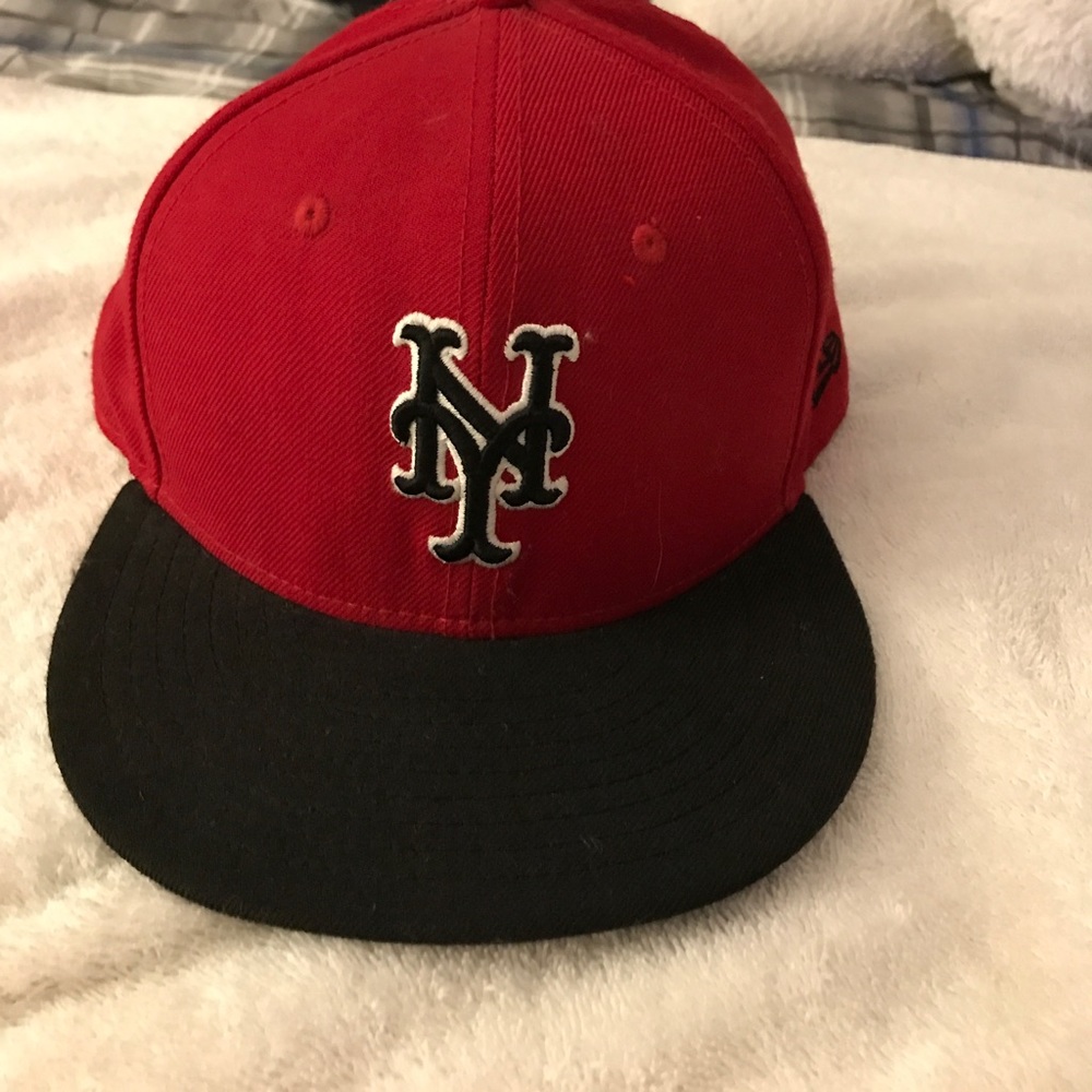 New ear baseball cap