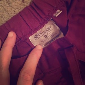 Maroon greys anatomy pants xs