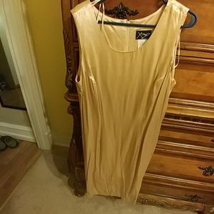 2 piece Dress gold