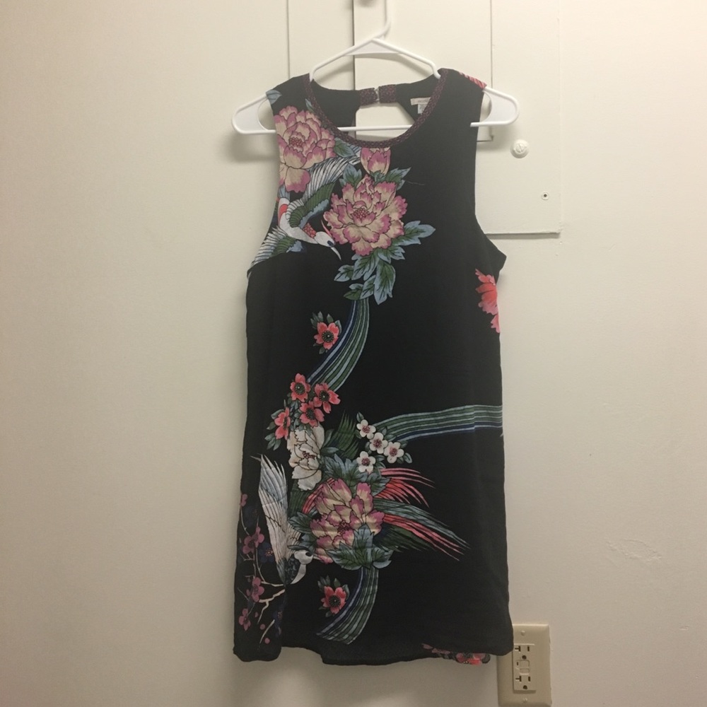 Ornate black floral shift dress with birds - Picture 1 of 4