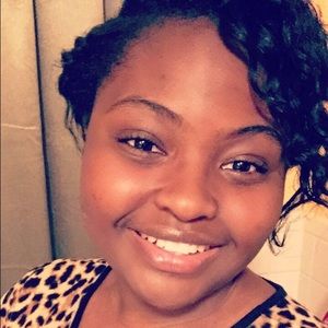 Meet your Posher, Dawna