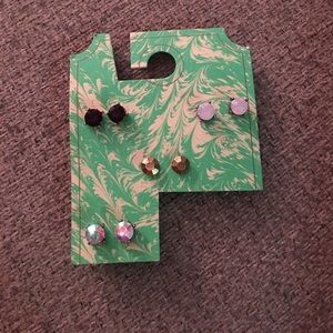 4 sets of Urban Outfitters earrings!