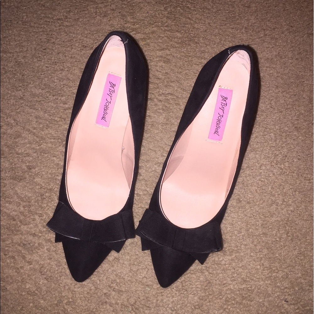 Besty johnson heels size 9