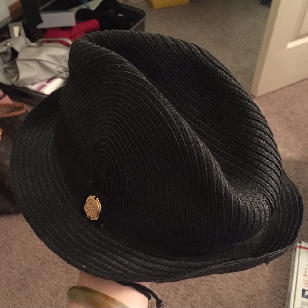 vince camuto hat