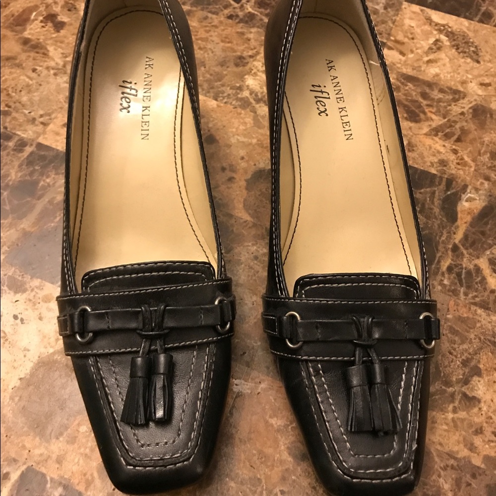 Anne Klein Dress shoes