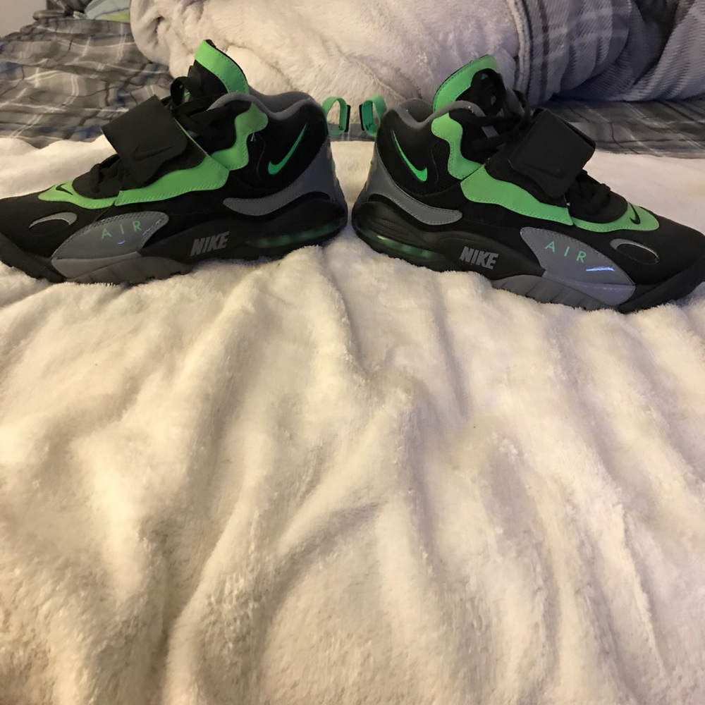 Nike turf grabbers