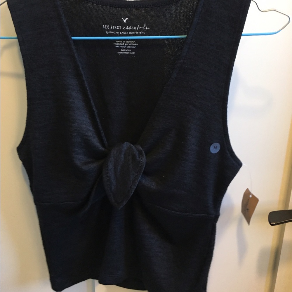 tie front american eagle tank (NWT)