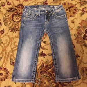 Miss Me Capri Shorts