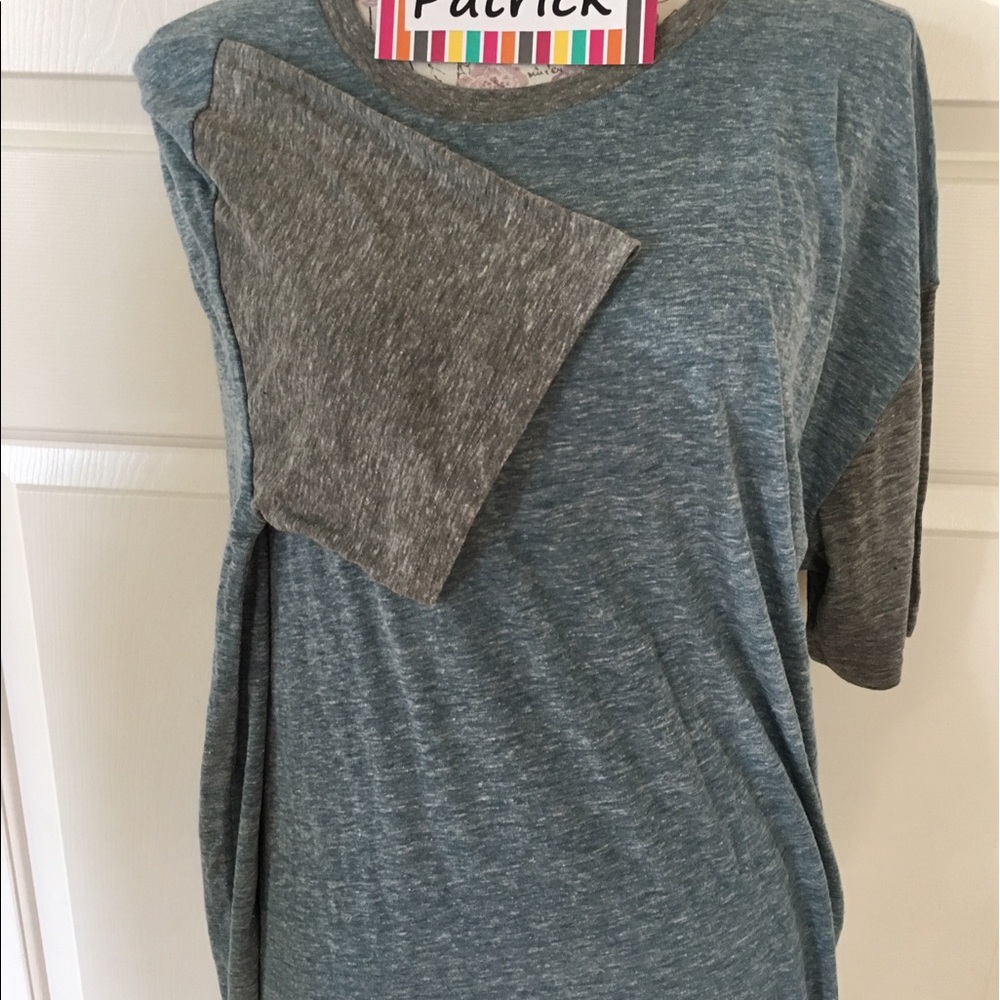 2XL LuLaRoe Men's Patrick Shirt