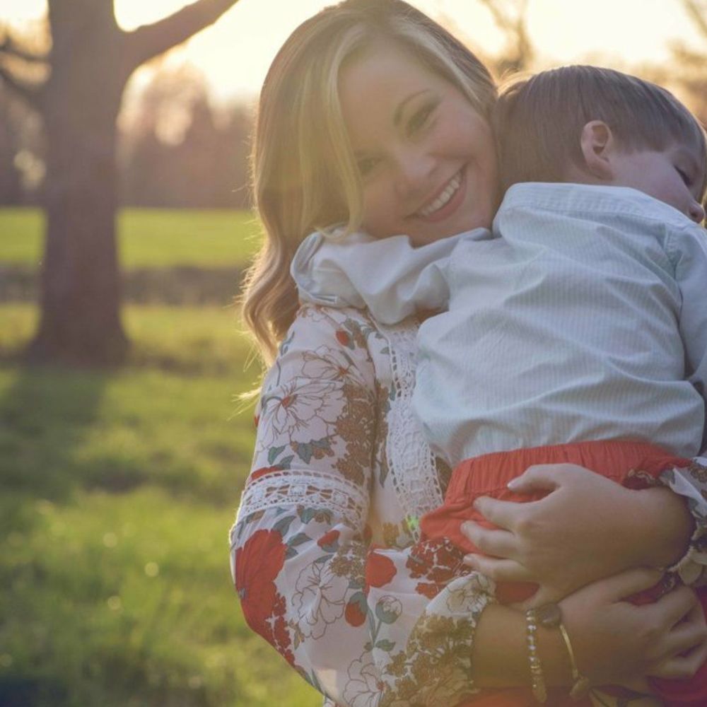 Meet your Posher, Leslie