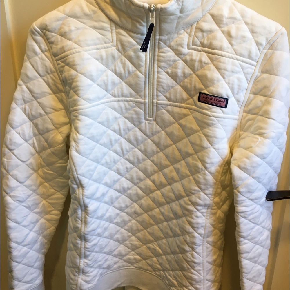 white quilted vineyard vines shep half zip (NWOT)
