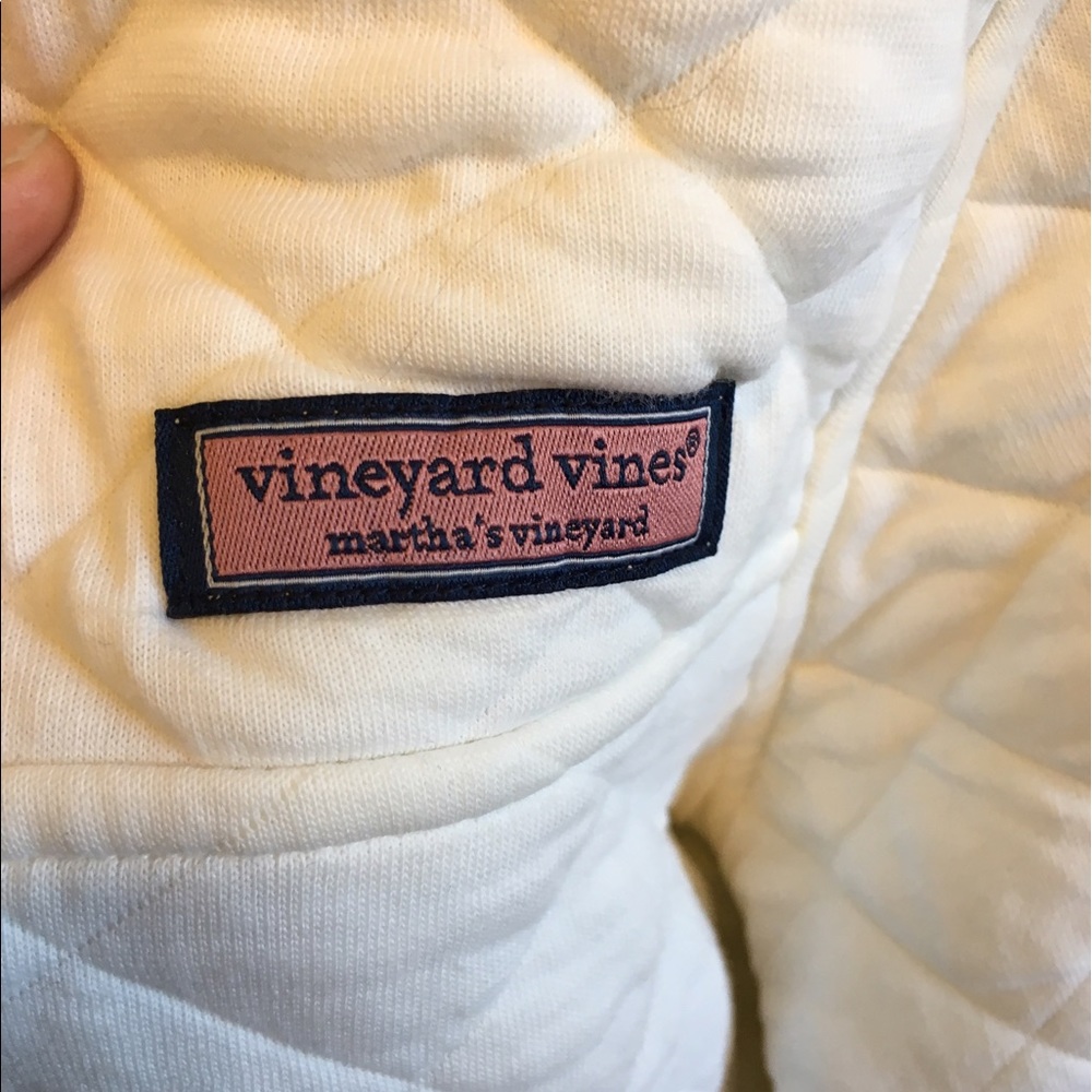 white quilted vineyard vines shep half zip (NWOT) - Picture 3 of 4
