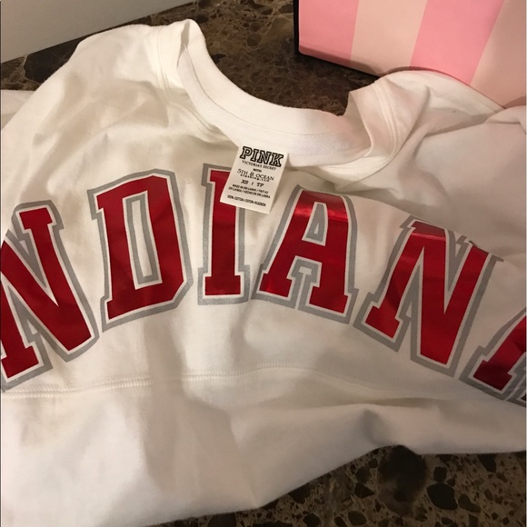 VS PINK Indiana shirt - Picture 3 of 3
