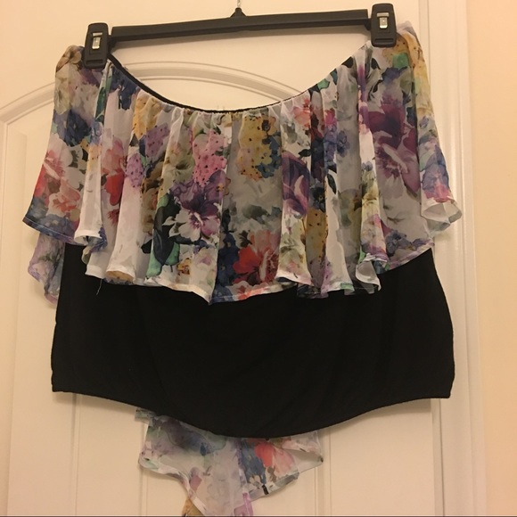 Arden B Tops - Floral crop/tube top