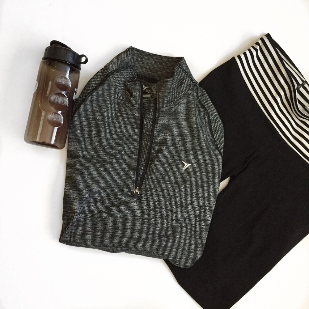 NWT Old Navy Go-Dry Performance 1/4 Zip Pullover