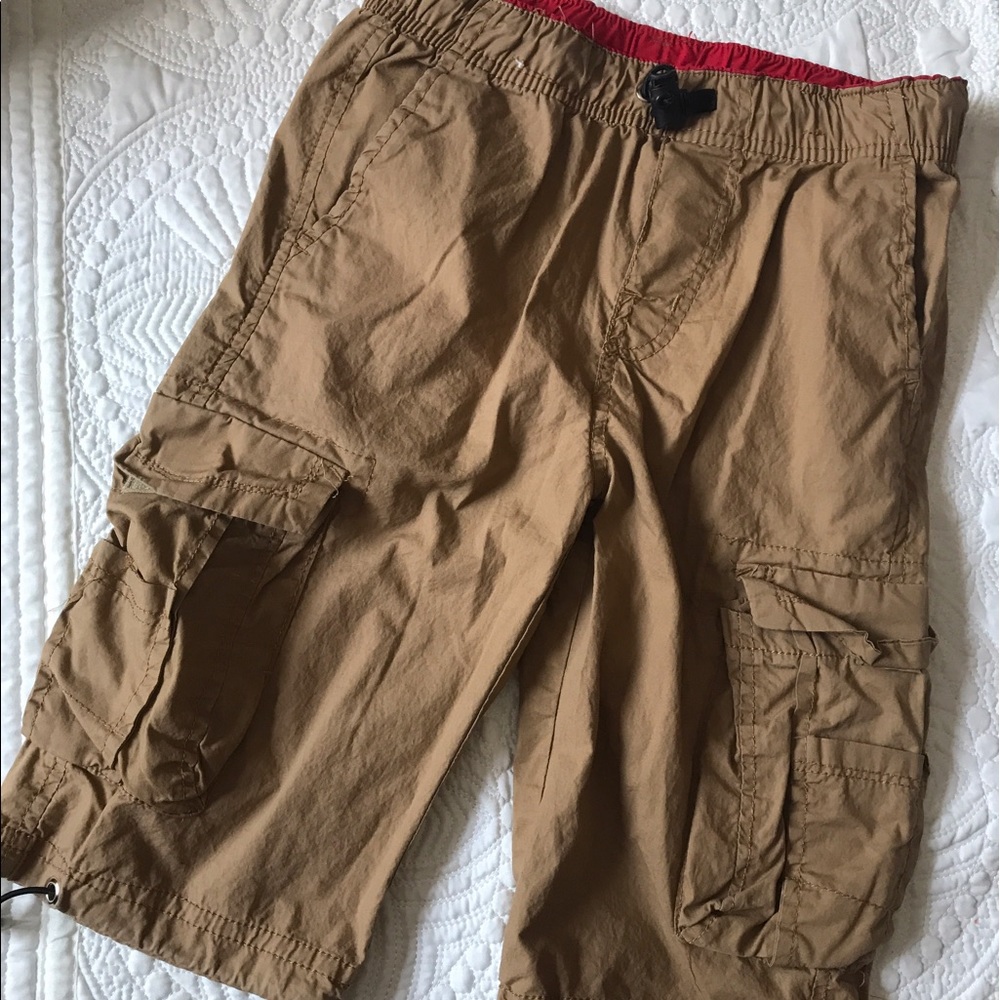 Camp and Campus Size 10/12 Boys Cargo Shorts