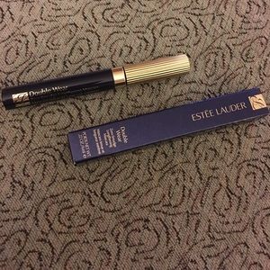 Estée Lauder® double wear mascara