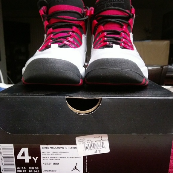 Air Jordan Girls Retro 10